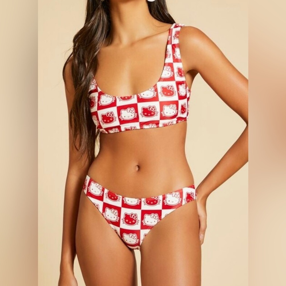 NWOT SOLD OUT** Hello Kitty x Friends x Forever 21 Bikini Set Size:Medium i
